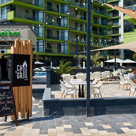 Sunrise Aparthotel Pool & Spa Mamaia Nord Navodari Bagian luar foto