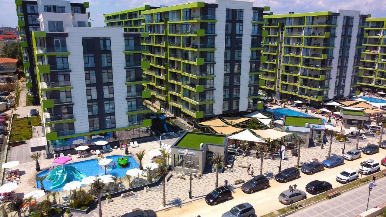 Sunrise Aparthotel Pool & Spa Mamaia Nord Navodari Bagian luar foto