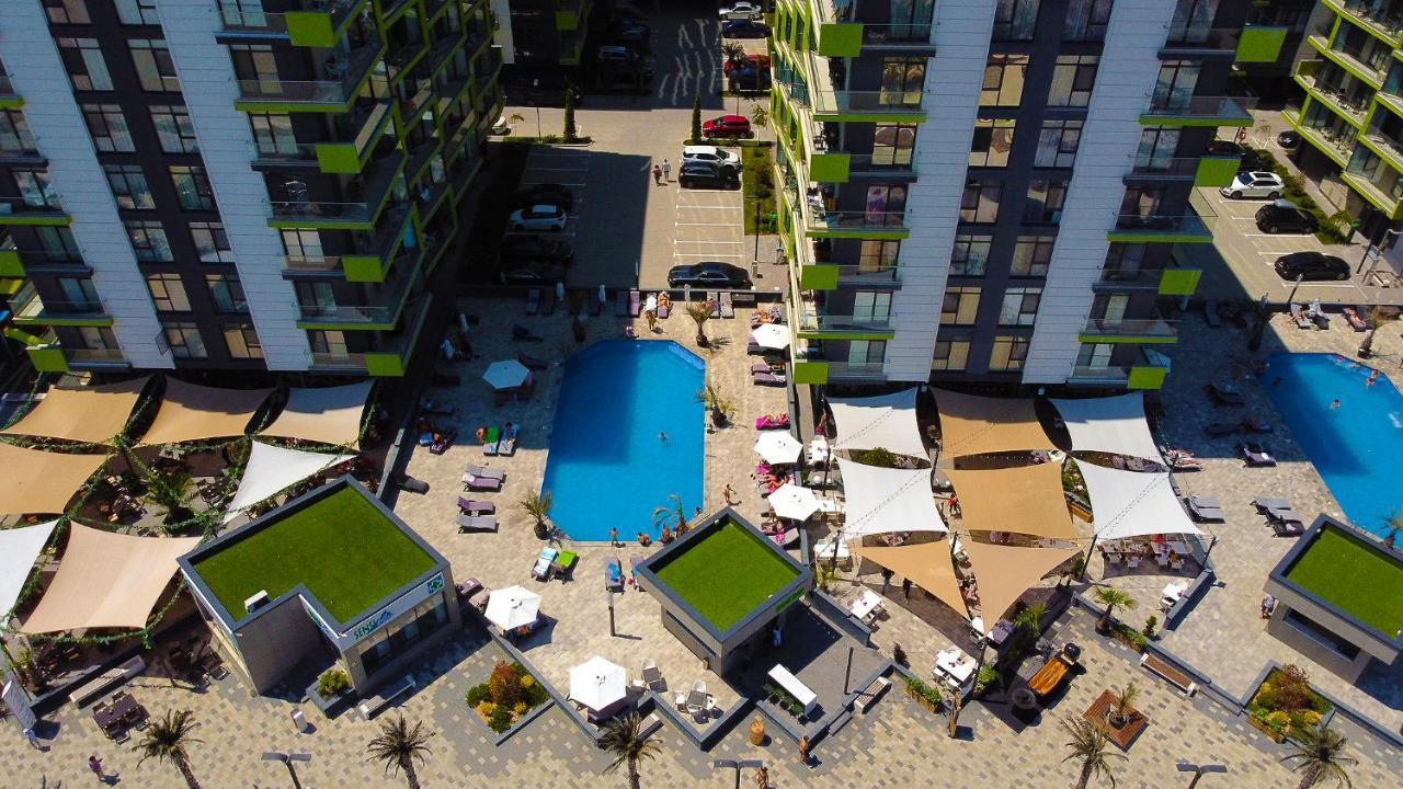 Sunrise Aparthotel Pool & Spa Mamaia Nord Navodari Bagian luar foto